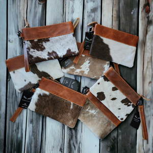 Genuine Cowhide Wristlet Highlands Clutch Bag: Antique Saddle Brown