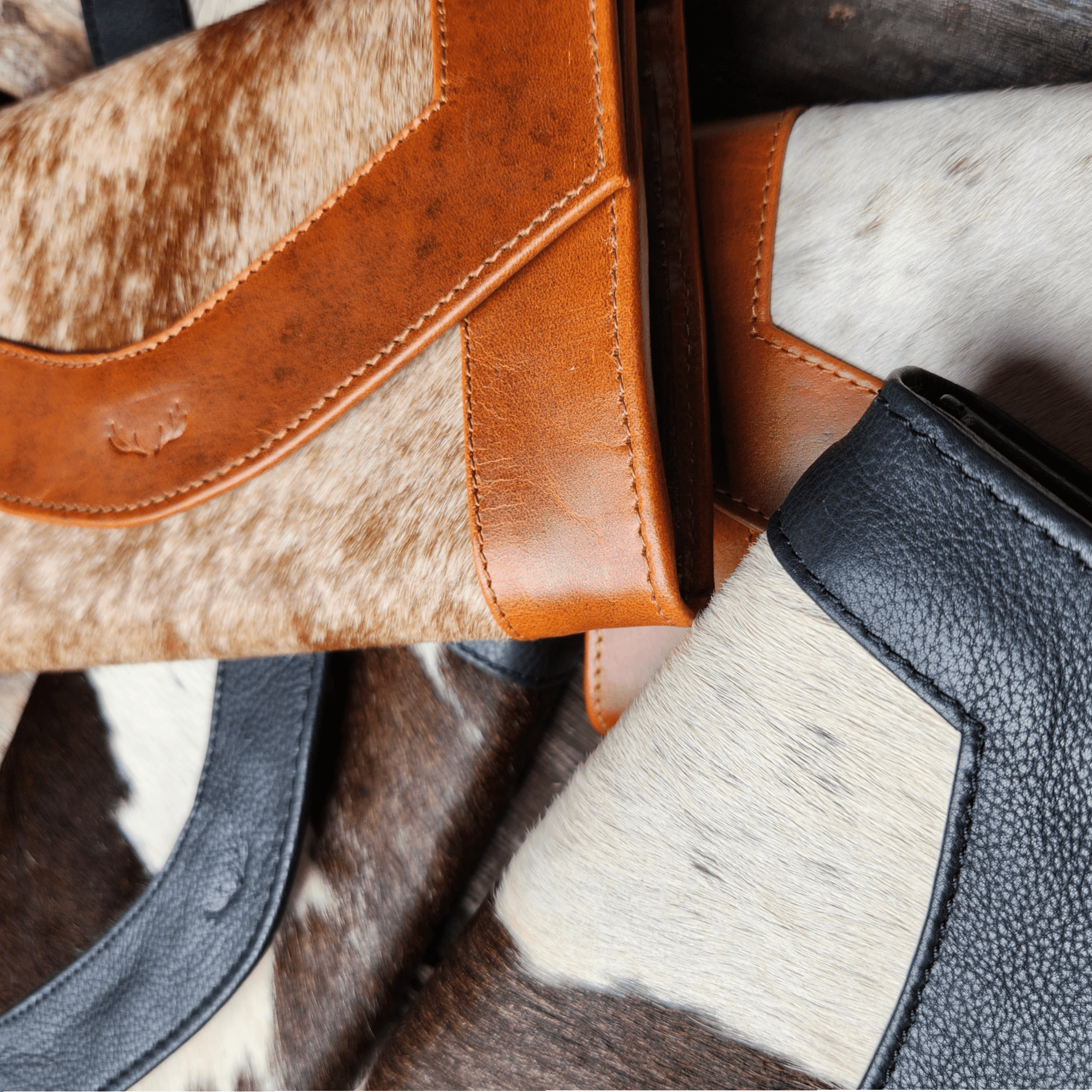 Genuine Cowhide Full Size Large Wallet-Cowhide Highlands Envelope Wallet: Black
