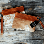 Genuine Cowhide Wristlet Highlands Clutch Bag: Antique Saddle Brown