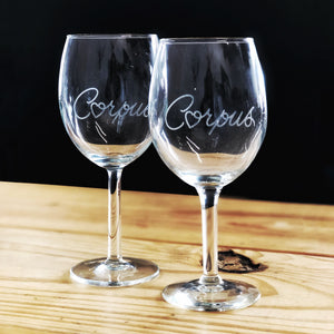 Corpus Heart Etched Wine Glass